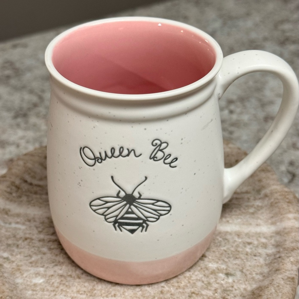 Queen Bee Pink and White Ceramic Mug - Picture 2 of 4